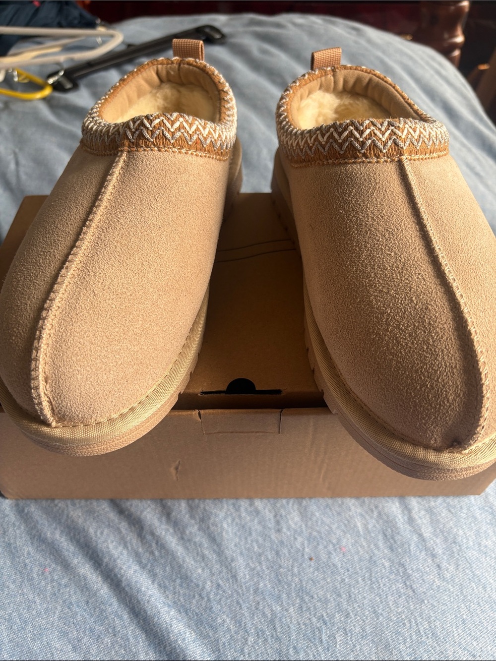 Women’s cozy slippers